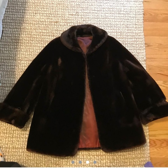 Brown fur winter coat - Picture 2 of 3